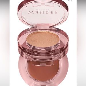 Wander Beauty Double Date Eyeshadow Duo: First Kiss/ILYSM